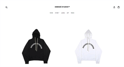 Desktop Screenshot of demodeclothing.com